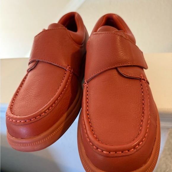 Hush Puppies Men\'s Gil Size 10 Lightweight Leather Slip-Ons